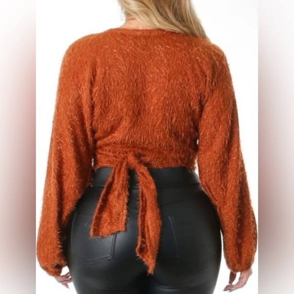 NIB! Triple Seven Rust Color Long Sleeve Eyelash Knit Wrap Top/Cardigan Sz Small - Picture 2 of 6